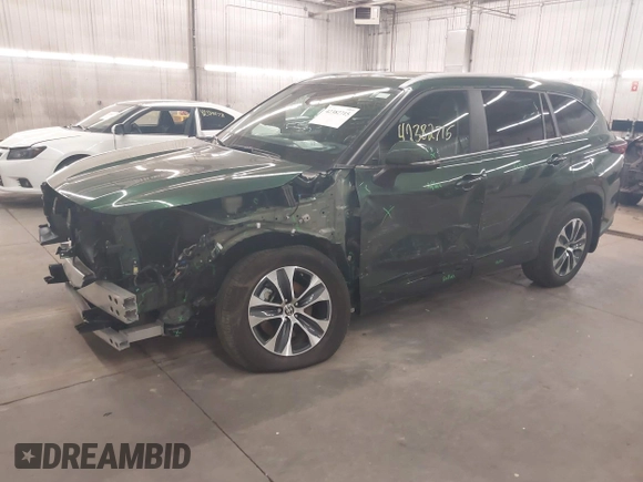 2024 Toyota Highlander LE with VIN 5TDKDRBH5RS539941, listed as a IAAI auction lot 42382715 with 19,188 mi miles and . Bid and sale history available at DreamBid. Image 19.