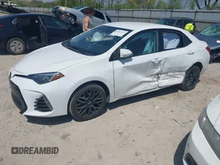 2017 Toyota Corolla L z VIN 2T1BURHE1HC814645, wystawiony jako IAAI lot #42113167 z przebiegiem 111 317 mil mil oraz . Historia ofert i sprzedaży dostępna na DreamBid. Obrazek 2.