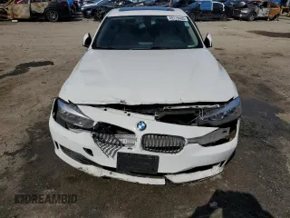 2015 BMW 3 Series 320i z VIN WBA3B1C59FK141566, wystawiony jako Copart lot #49119465 z przebiegiem 75 310 mil mil oraz Szkoda całkowita • Salvage title. Historia ofert i sprzedaży dostępna na DreamBid. Obrazek 5.
