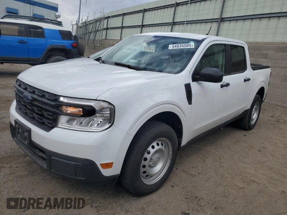 2023 Ford Maverick XL z VIN 3FTTW8E38PRA43573, wystawiony jako Copart lot #54835505 z przebiegiem 4 656 mil mil oraz Szkoda całkowita • Salvage title. Historia ofert i sprzedaży dostępna na DreamBid. Obrazek 1.