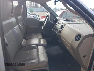2004 Ford F-150 XL z VIN 1FTPF12594NC29622, wystawiony jako IAAI lot #41272172 z przebiegiem 145 164 mil mil oraz . Historia ofert i sprzedaży dostępna na DreamBid. Obrazek 8.