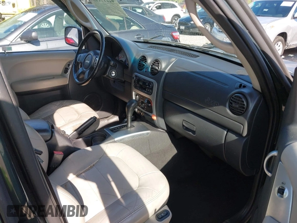 2002 Jeep Liberty Limited z VIN 1J8GL58KX2W327605, wystawiony jako IAAI lot #42217110 z przebiegiem 178 200 mil mil oraz . Historia ofert i sprzedaży dostępna na DreamBid. Obrazek 5.