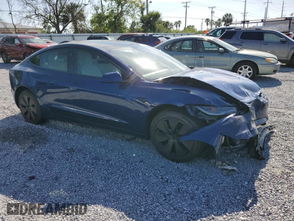 2025 Tesla Model 3 Long Range with VIN 5YJ3E1EA1SF887750, listed as a Copart auction lot 51348825 with 5,530 mi miles and Salvage Title. Bid and sale history available at DreamBid. Image 4.