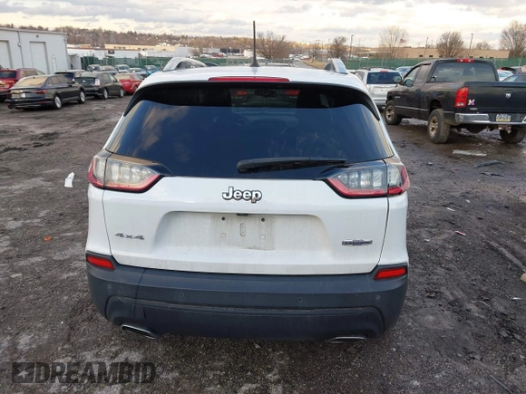 2019 Jeep Cherokee Latitude Plus with VIN 1C4PJMLX2KD254946, listed as a IAAI auction lot 41581777 with 49,748 mi miles. Bid and sale history available at carsss.com. Image 16.