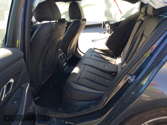 2022 BMW 3 Series 330e with VIN 3MW5P7J05N8C77293, listed as a IAAI auction lot 41322532 with 1 mi miles. Bid and sale history available at carsss.com. Image 8.