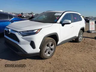 2025 Toyota RAV4 XLE with VIN 2T3W1RFV9SW366293, listed as a IAAI auction lot 41896395 with 10,315 mi miles. Bid and sale history available at carsss.com. Image 17.