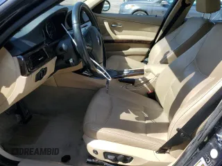 2006 BMW 3 Series 325xi z VIN WBAVD13596KV06590, wystawiony jako Copart lot #52387105 z przebiegiem 193 134 mil mil oraz Szkoda całkowita • Salvage title. Historia ofert i sprzedaży dostępna na DreamBid. Obrazek 7.