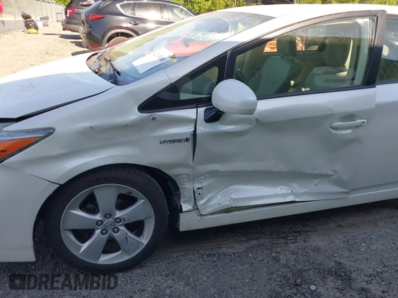 2013 Toyota Prius One with VIN JTDKN3DU3D0348163, listed as a IAAI auction lot 42115180 with 121,397 mi miles and . Bid and sale history available at DreamBid. Image 6.