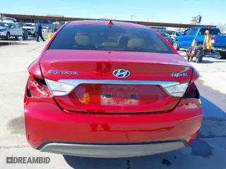 2012 Hyundai Sonata Hybrid with VIN KMHEC4A46CA031981, listed as a IAAI auction lot 41667772 with 178,004 mi miles. Bid and sale history available at carsss.com. Image 17.