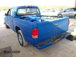 2001 Dodge Dakota Sport с VIN 1B7GL2AX21S113967, выставлен на аукционе IAAI как лот 42446937 с пробегом 235 698 миль миль и . История ставок и продаж доступна на DreamBid. Изображение 3.