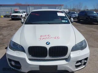 2011 BMW X6 35i with VIN 5UXFG2C58BLX07890, listed as a IAAI auction lot 42067800 with 144,367 mi miles. Bid and sale history available at carsss.com. Image 12.