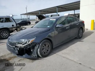 2020 Kia Optima LX z VIN 5XXGT4L32LG427153, wystawiony jako Copart lot #51909045 z przebiegiem 103 059 mil mil oraz Szkoda całkowita • Salvage title. Historia ofert i sprzedaży dostępna na DreamBid. Obrazek 1.