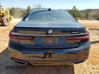 2020 BMW 7 Series 740i with VIN WBA7T2C07LCD79725, listed as a Copart auction lot 48498255 with 57,580 mi miles and Salvage title. Bid and sale history available at DreamBid. Image 6.