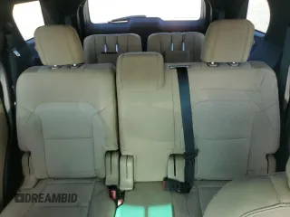2017 Ford Explorer XLT z VIN 1FM5K7D87HGB20742, wystawiony jako Copart lot #55100945 z przebiegiem 82 558 mil mil oraz Czysty tytuł • Clean title. Historia ofert i sprzedaży dostępna na DreamBid. Obrazek 10.