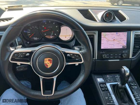 2017 Porsche Macan with VIN WP1AA2A53HLB82230, listed as a Copart auction lot 42854265 with NaN miles and Clean Title. Bid and sale history available at carsss.com. Image 7.