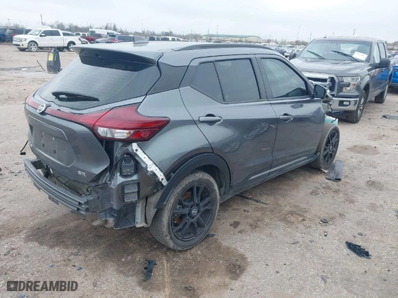 2021 Nissan Kicks SR with VIN 3N1CP5DV6ML475675, listed as a IAAI auction lot 41608762 with 62,595 mi miles. Bid and sale history available at carsss.com. Image 4.