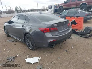 2018 Acura TLX w/A-SPEC Pkg with VIN 19UUB3F60JA003602, listed as a IAAI auction lot 41493147 with 92,060 mi miles. Bid and sale history available at carsss.com. Image 3.