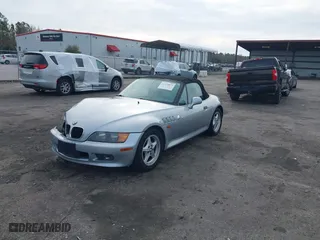 1996 BMW 3-Series Z3 with VIN 4USCH7329TLB67632, listed as a IAAI auction lot 41370815 with 109,932 mi miles. Bid and sale history available at carsss.com. Image 17.