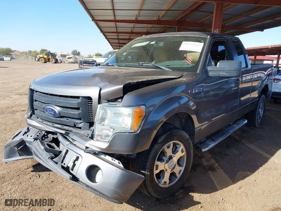 2010 Ford F-150 XL with VIN 1FTEX1CW1AFB94088, listed as a IAAI auction lot 41337645 with 117,680 mi miles. Bid and sale history available at carsss.com. Image 2.