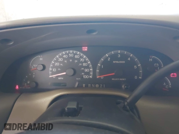 2000 Ford F-150 XL with VIN 1FTRX17L7YNA66620, listed as a IAAI auction lot 42622639 with Not provided miles and . Bid and sale history available at DreamBid. Image 7.