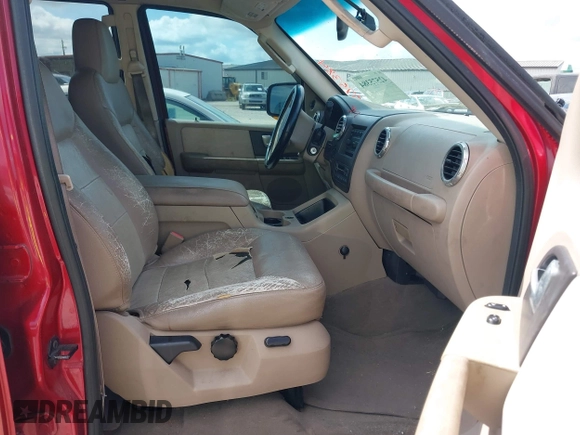 2003 Ford Expedition Eddie Bauer with VIN 1FMFU18L23LA95615, listed as a IAAI auction lot 42575384 with 223,274 mi miles and . Bid and sale history available at DreamBid. Image 5.