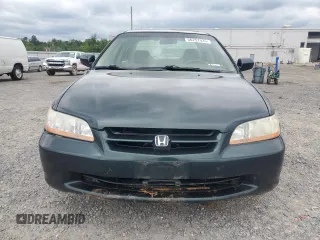 2000 Honda Accord EX z VIN 1HGCG6674YA001515, wystawiony jako Copart lot #56257935 z przebiegiem 215 030 mil mil oraz Czysty tytuł • Clean title. Historia ofert i sprzedaży dostępna na DreamBid. Obrazek 5.