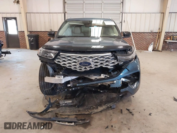 2020 Ford Explorer Platinum with VIN 1FM5K8HC7LGC23964, listed as a IAAI auction lot 41260236 with 43,975 mi miles. Bid and sale history available at carsss.com. Image 12.