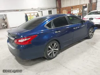 2016 Nissan Altima 2.5 SL with VIN 1N4AL3AP1GC269762, listed as a IAAI auction lot 41747676 with 79,792 mi miles. Bid and sale history available at carsss.com. Image 4.