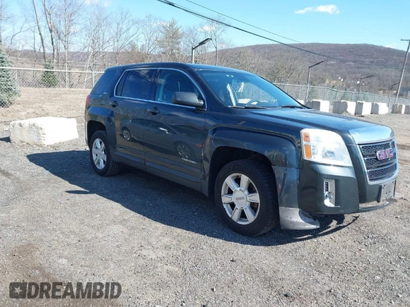 2013 GMC Terrain SLE with VIN 2GKFLREK7D6389186, listed as a IAAI auction lot 41727643 with 180,562 mi miles. Bid and sale history available at carsss.com. Image 1.