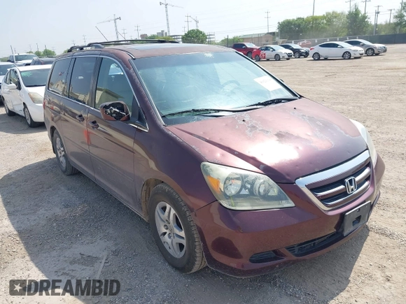 2007 Honda Odyssey EX-L with VIN 5FNRL38727B063324, listed as a IAAI auction lot 41921114 with 199,533 mi miles. Bid and sale history available at carsss.com. Image 1.
