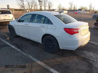 2013 Chrysler 200 LX with VIN 1C3CCBAB2DN559529, listed as a IAAI auction lot 41490534 with 123,468 mi miles. Bid and sale history available at carsss.com. Image 3.