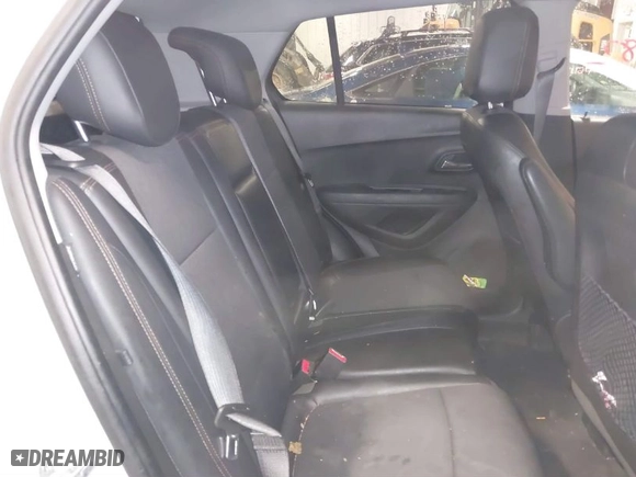 2019 Chevrolet Trax LT with VIN KL7CJPSB4KB904973, listed as a IAAI auction lot 41543482 with 73,897 mi miles. Bid and sale history available at carsss.com. Image 8.
