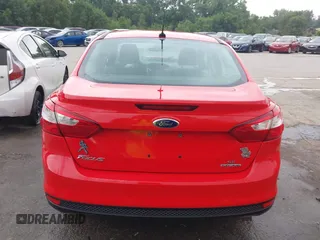 2013 Ford Focus SE with VIN 1FADP3F27DL144811, listed as a IAAI auction lot 42431212 with Not provided miles and . Bid and sale history available at DreamBid. Image 16.