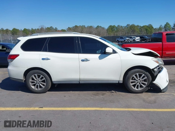 2016 Nissan Pathfinder Platinum with VIN 5N1AR2MM2GC643957, listed as a IAAI auction lot 41650970 with 165,177 mi miles. Bid and sale history available at carsss.com. Image 13.