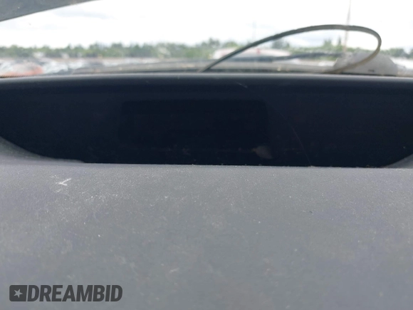 2004 Toyota Prius z VIN JTDKB20U440013681, wystawiony jako IAAI lot #42317573 z przebiegiem Nie podano mil oraz . Historia ofert i sprzedaży dostępna na DreamBid. Obrazek 7.