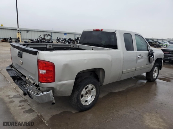 2008 Chevrolet Silverado 1500 LT w/1LT with VIN 2GCEC19J181144297, listed as a Copart auction lot 44444975 with 269,756 mi miles and Salvage Title. Bid and sale history available at carsss.com. Image 3.