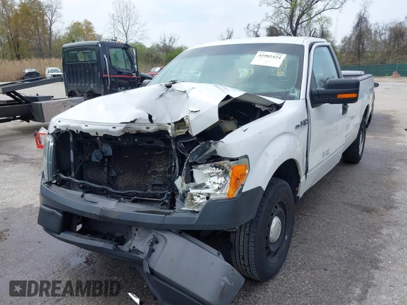 2014 Ford F-150 XL with VIN 1FTMF1CM0EKF70113, listed as a IAAI auction lot 41982424 with 150,007 mi miles. Bid and sale history available at carsss.com. Image 6.