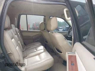 2007 Ford Explorer Eddie Bauer z VIN 1FMEU64E67UA69096, wystawiony jako IAAI lot #42078924 z przebiegiem 220 319 mil mil oraz . Historia ofert i sprzedaży dostępna na DreamBid. Obrazek 8.