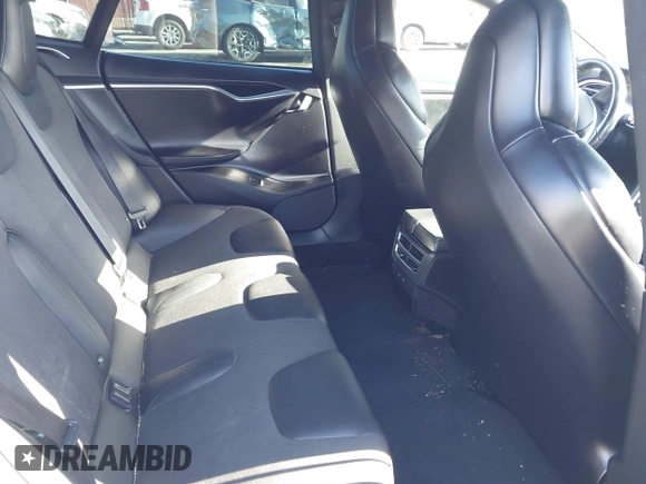 2017 Tesla Model S 60 with VIN 5YJSA1E12HF195741, listed as a IAAI auction lot 41861327 with 172,011 mi miles and . Bid and sale history available at DreamBid. Image 8.