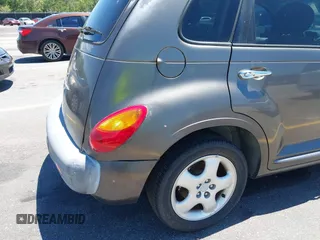 2001 Chrysler PT Cruiser z VIN 3C4FY4BB11T619820, wystawiony jako IAAI lot #42330201 z przebiegiem 246 442 mil mil oraz . Historia ofert i sprzedaży dostępna na DreamBid. Obrazek 12.