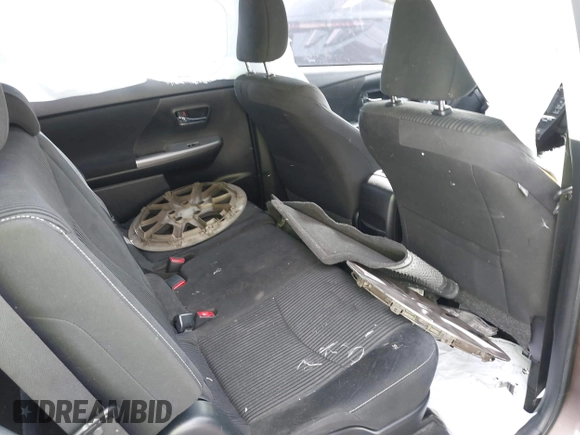 2015 Toyota Prius Two with VIN JTDZN3EU4FJ040526, listed as a IAAI auction lot 41582274 with 137,797 mi miles and . Bid and sale history available at DreamBid. Image 8.