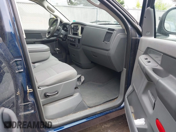 2007 Dodge 1500 SLT с VIN 1D7HU18287J511582, выставлен на аукционе IAAI как лот 42410151 с пробегом 151 001 миль миль и . История ставок и продаж доступна на DreamBid. Изображение 5.