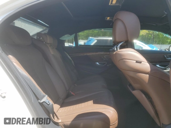 2015 Mercedes-Benz S 550 with VIN WDDUG8CBXFA157214, listed as a Copart auction lot 52240005 with 118,334 mi miles and Salvage Title. Bid and sale history available at DreamBid. Image 10.