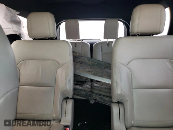 2018 Ford Explorer XLT с VIN 1FM5K7D86JGC81122, выставлен на аукционе Copart как лот 60040195 с пробегом 94 727 миль миль и Чистый • Clean title. История ставок и продаж доступна на DreamBid. Изображение 10.
