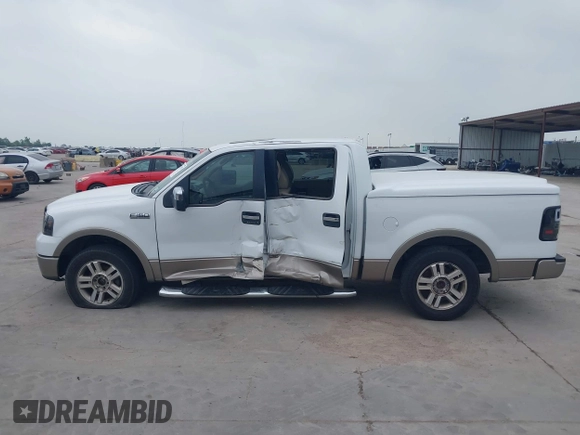 2006 Ford F-150 XLT с VIN 1FTPW12V16KD68289, выставлен на аукционе IAAI как лот 42210513 с пробегом 228 168 миль миль и . История ставок и продаж доступна на DreamBid. Изображение 14.