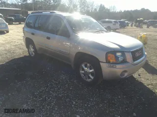 2005 GMC Envoy SLE with VIN 1GKDS13S152185125, listed as a IAAI auction lot 41233505 with 208,929 mi miles. Bid and sale history available at carsss.com. Image 1.