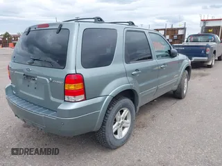 2006 Ford Escape Hybrid with VIN 1FMCU96H16KC81995, listed as a IAAI auction lot 42220504 with 207,388 mi miles and . Bid and sale history available at DreamBid. Image 4.