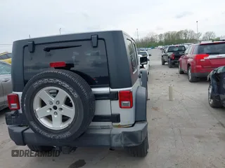 2008 Jeep Wrangler Unlimited X with VIN 1J4GA39108L510829, listed as a IAAI auction lot 42069589 with 108,696 mi miles and . Bid and sale history available at DreamBid. Image 17.