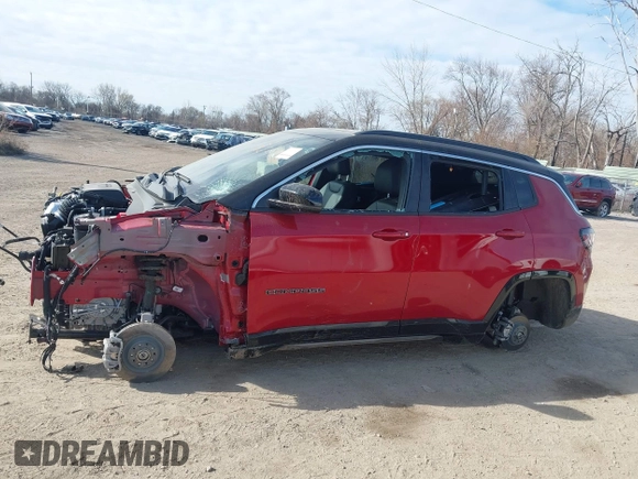 2025 Jeep Compass Limited with VIN 3C4NJDCN6ST560628, listed as a IAAI auction lot 41989364 with Not provided miles and . Bid and sale history available at DreamBid. Image 14.