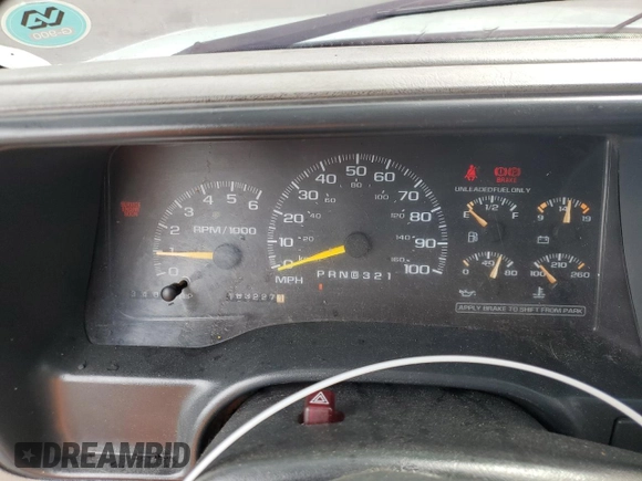 2000 GMC Sierra 1500 with VIN 1GTGC34R9YR154858, listed as a Copart auction lot 49158675 with 183,227 mi miles and Salvage Title. Bid and sale history available at DreamBid. Image 9.